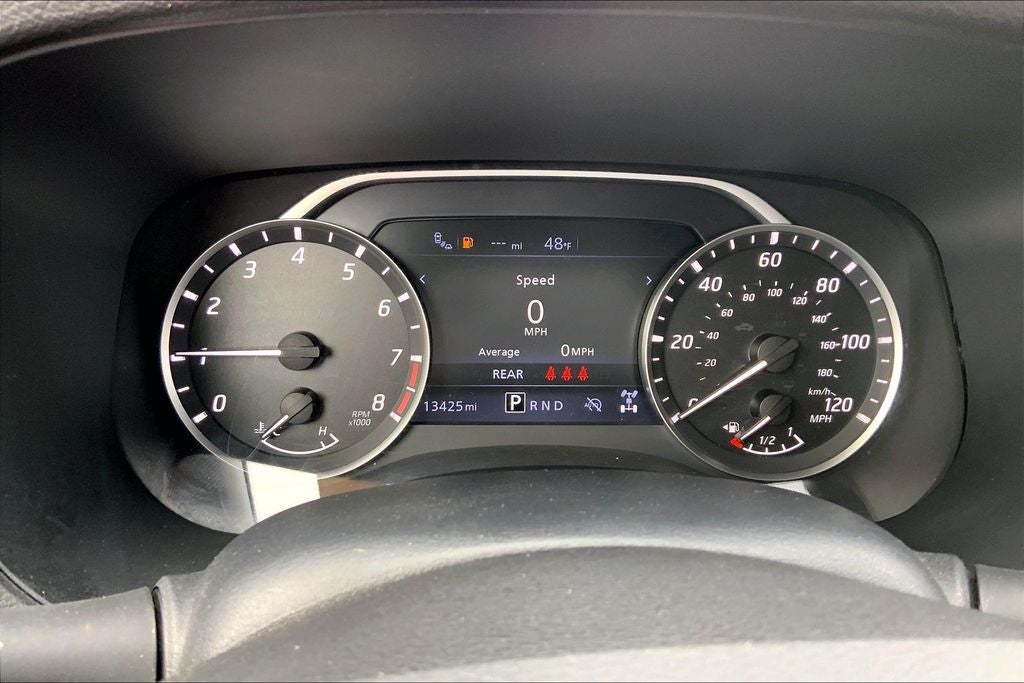 2024 Nissan Frontier SV