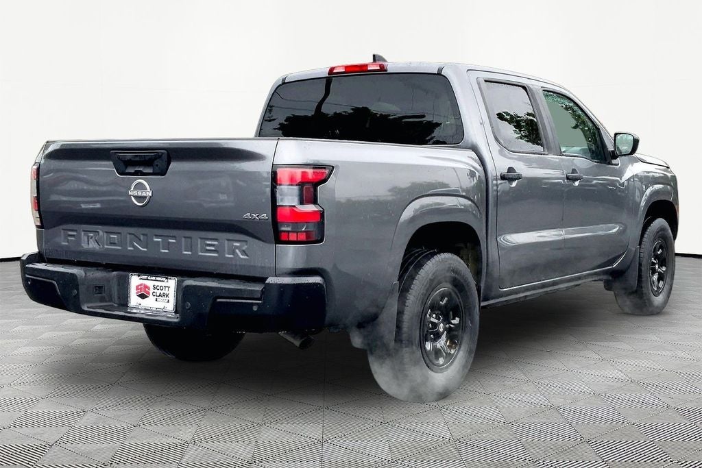 2022 Nissan Frontier S