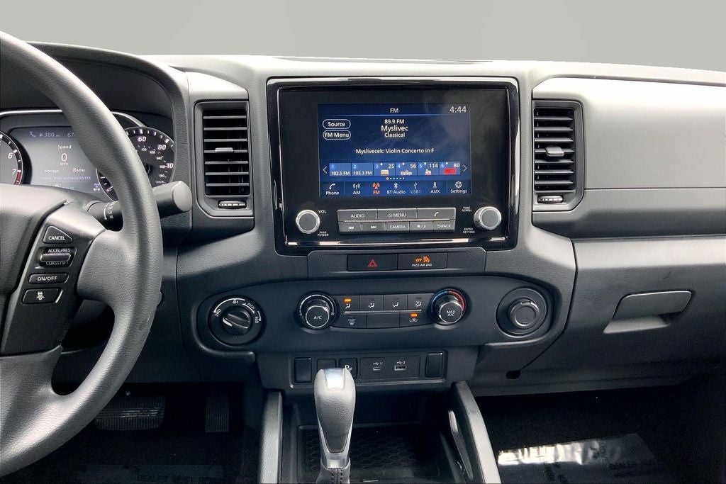 2022 Nissan Frontier S