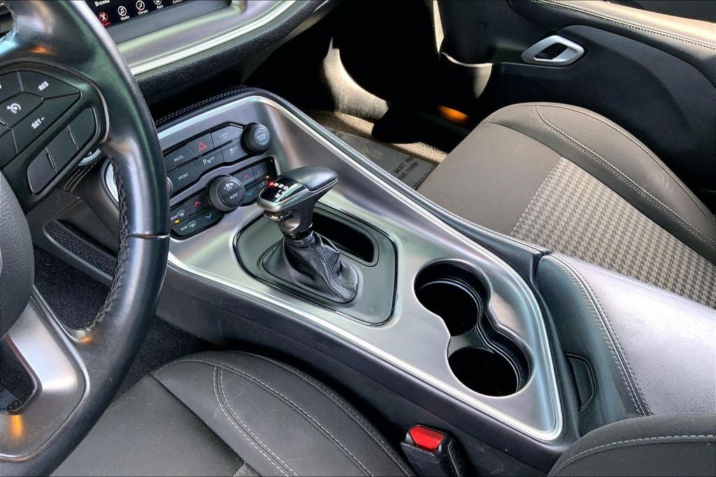 2021 Dodge Challenger SXT