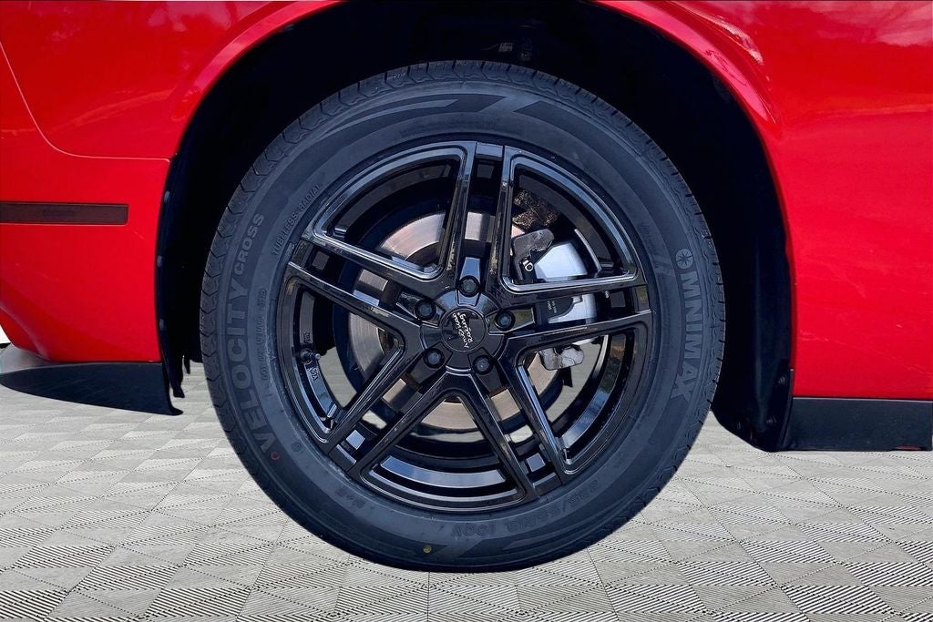 2021 Dodge Challenger SXT