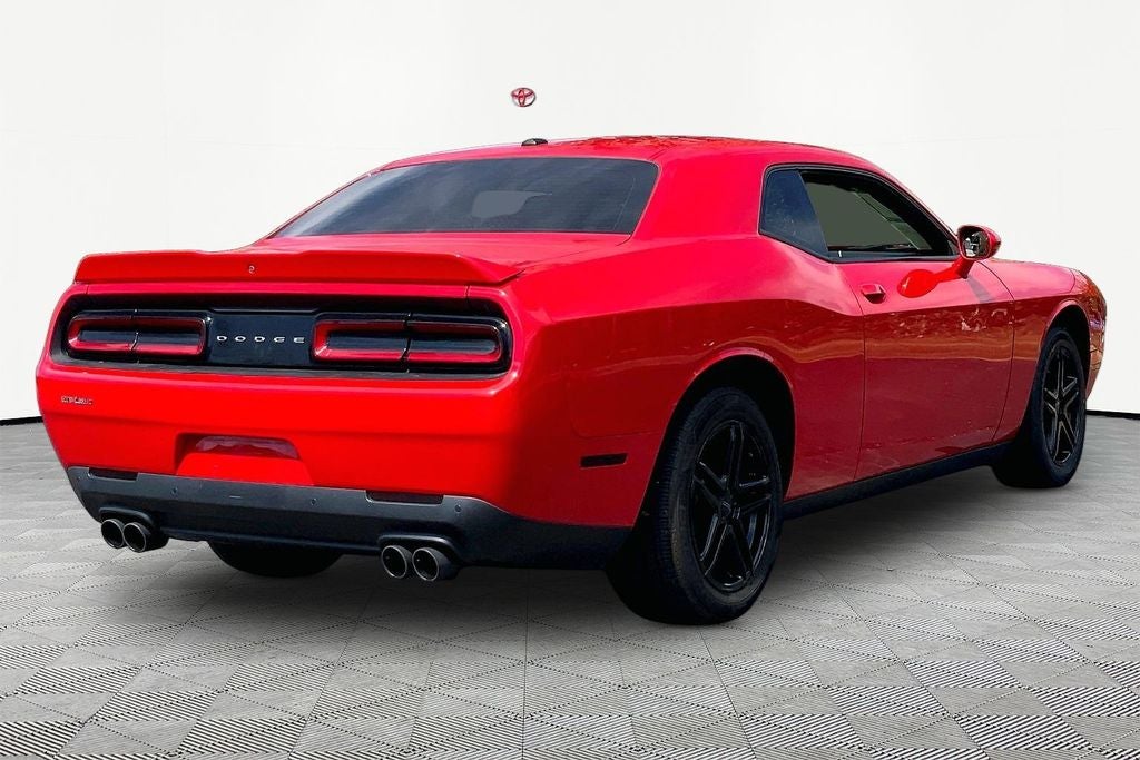 2021 Dodge Challenger SXT