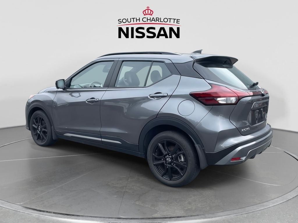 2023 Nissan Kicks SR