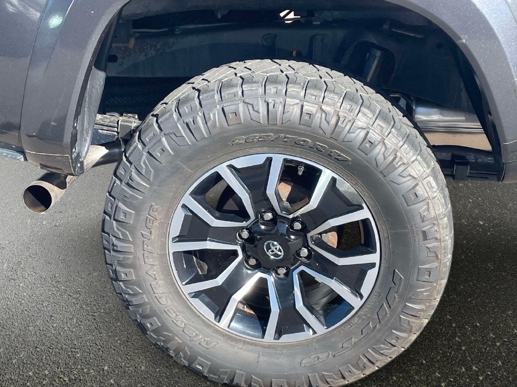 2020 Toyota Tacoma TRD Sport