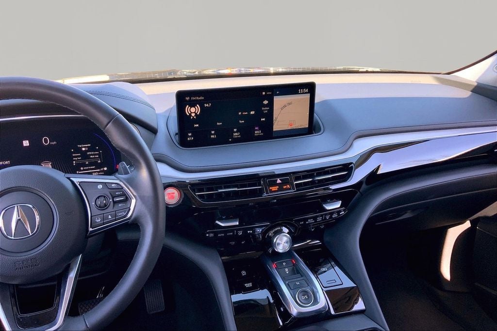 2023 Acura MDX w/Technology Package