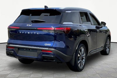2023 INFINITI QX60 LUXE