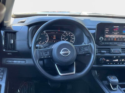 2024 Nissan Pathfinder S