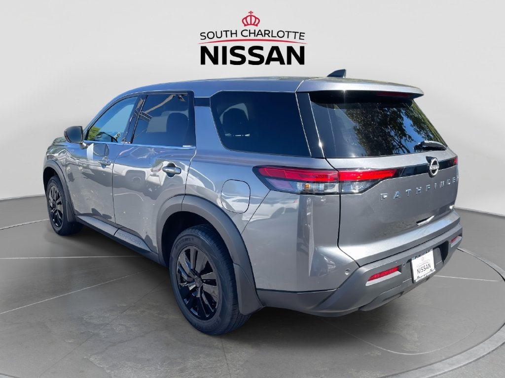 2024 Nissan Pathfinder S