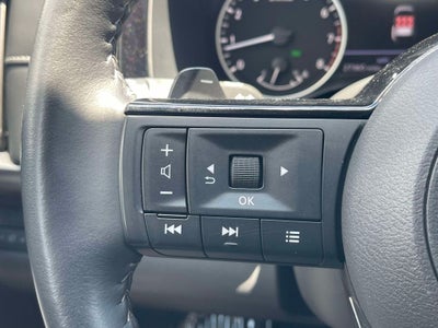 2023 Nissan Pathfinder SL