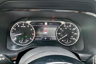 2022 Nissan Pathfinder SL