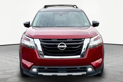 2022 Nissan Pathfinder SL