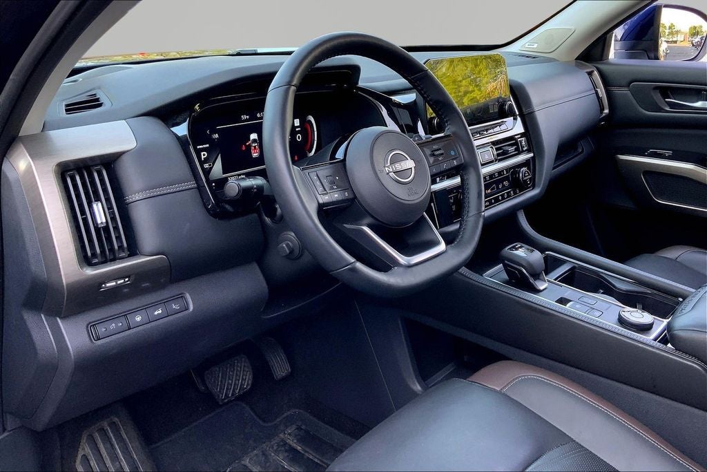 2024 Nissan Pathfinder Platinum