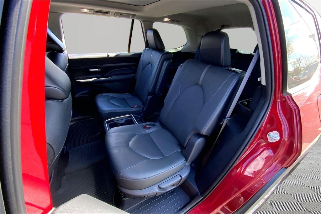 2024 Toyota Grand Highlander Platinum
