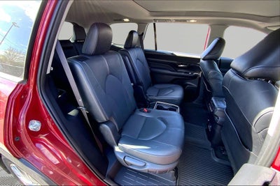 2024 Toyota Grand Highlander Platinum