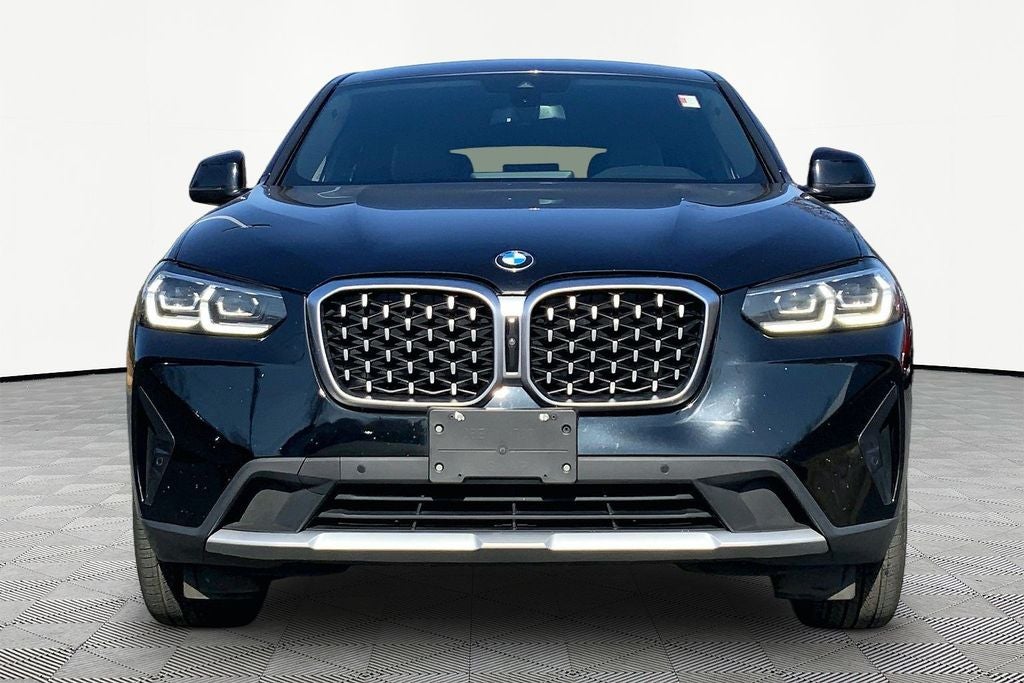2023 BMW X4 xDrive30i