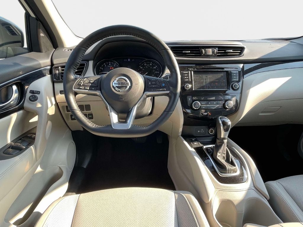 2022 Nissan Rogue Sport SL