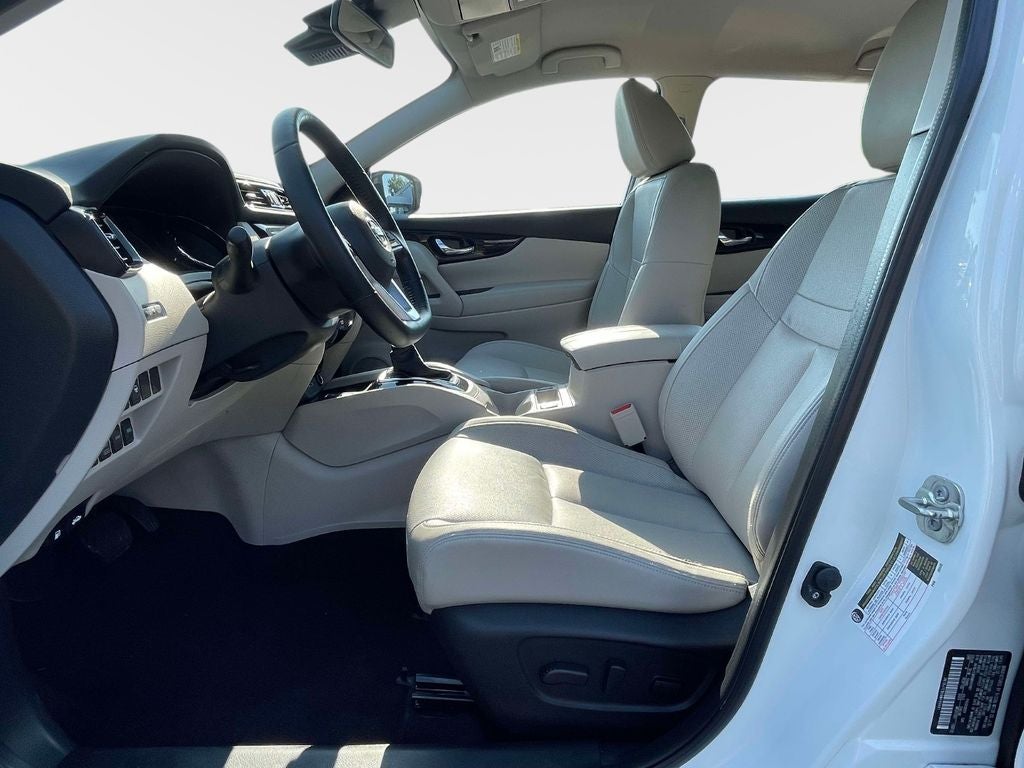 2022 Nissan Rogue Sport SL