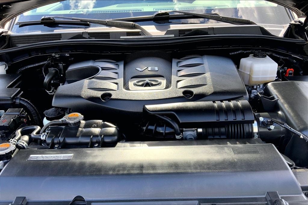 2024 INFINITI QX80 LUXE
