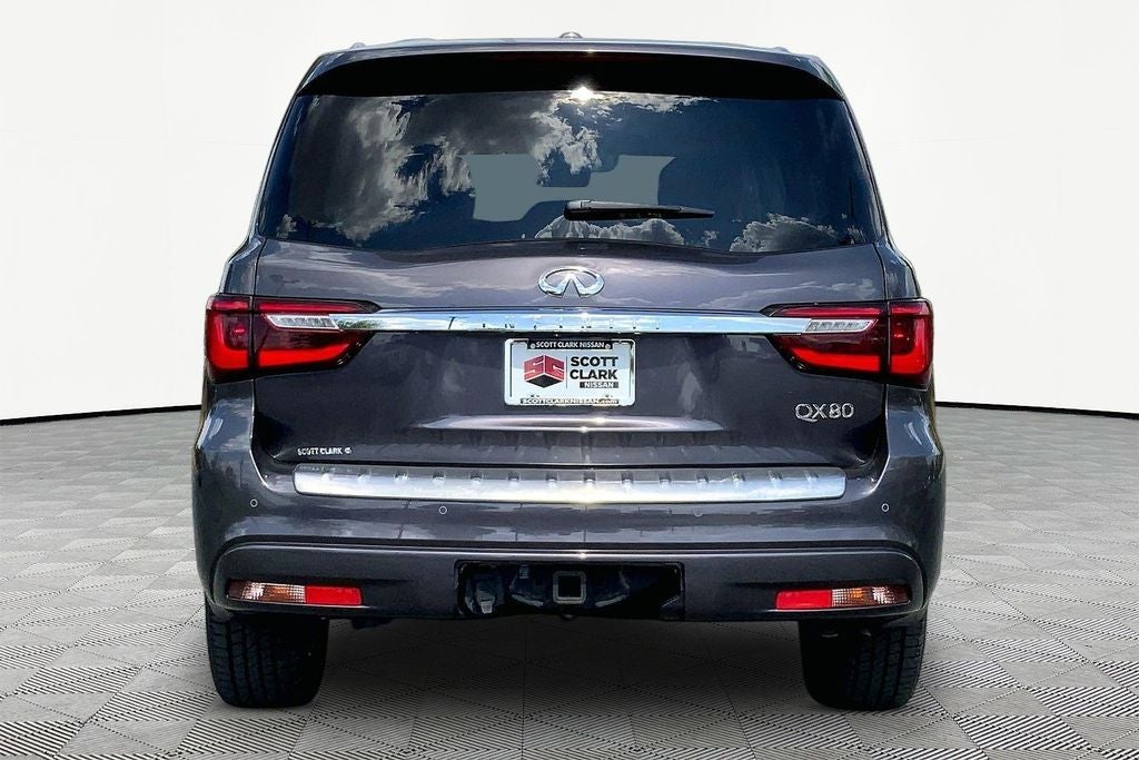 2024 INFINITI QX80 LUXE