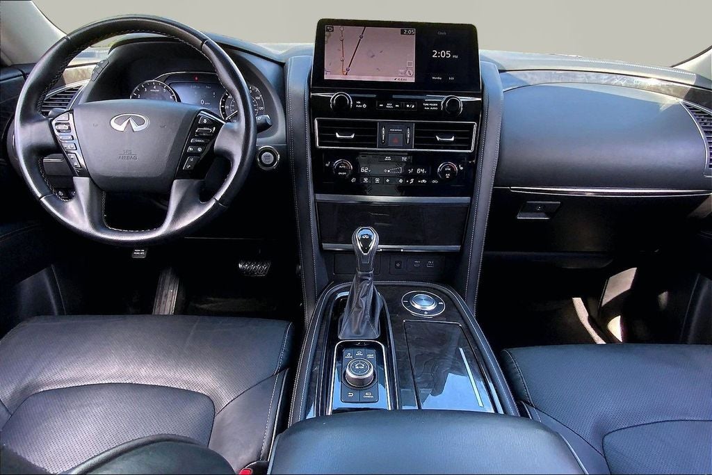 2024 INFINITI QX80 LUXE