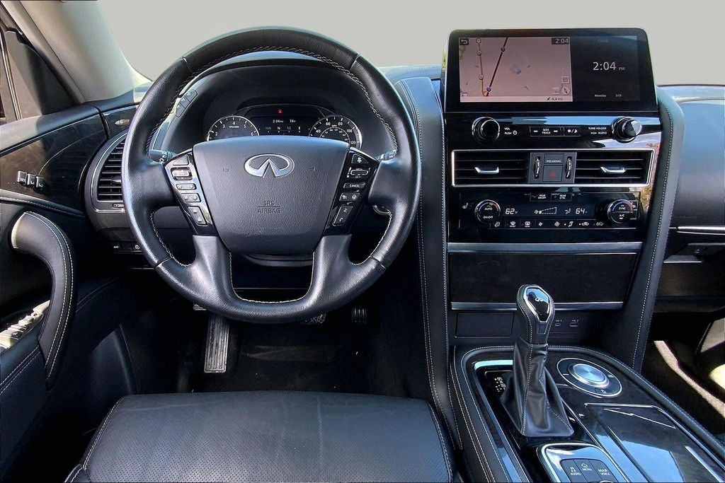 2024 INFINITI QX80 LUXE