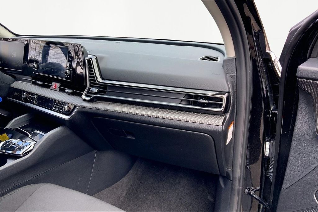 2025 Kia Sportage Hybrid LX