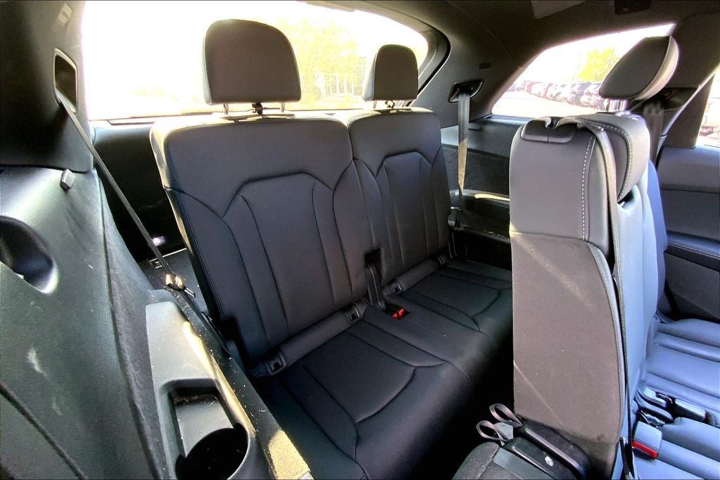 2025 Audi Q7 Premium Plus