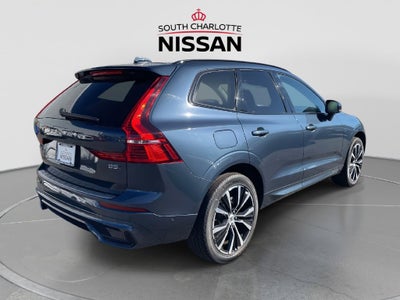 2023 Volvo XC60 Plus Dark Theme
