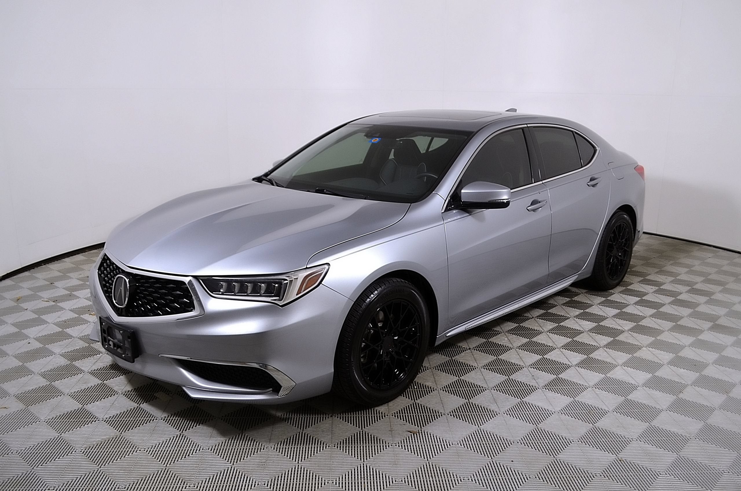 2018 Acura TLX with Technology Pkg