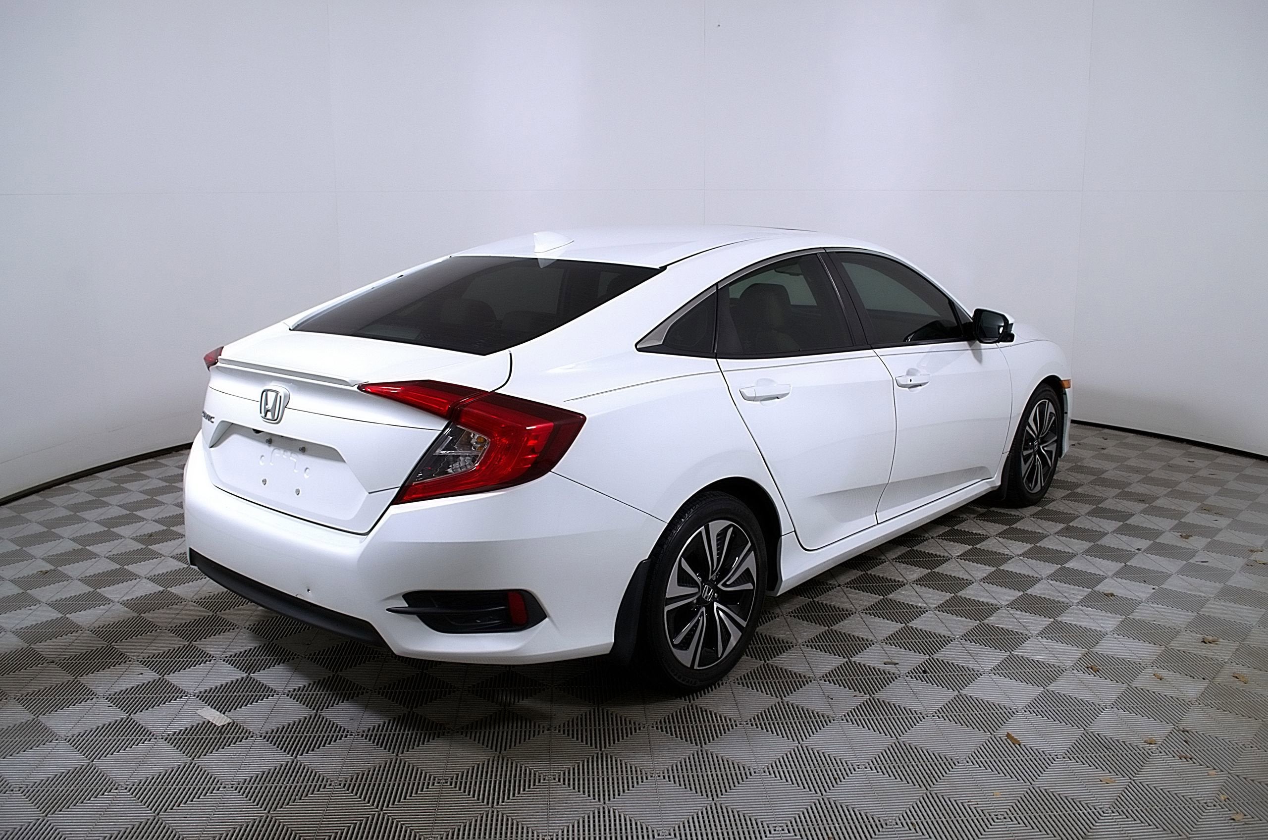 2017 Honda Civic Sedan EX-L