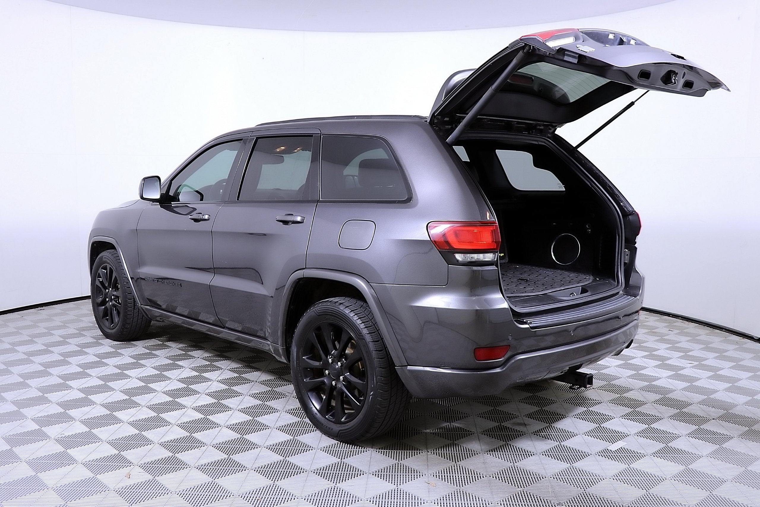 2017 Jeep Grand Cherokee Altitude
