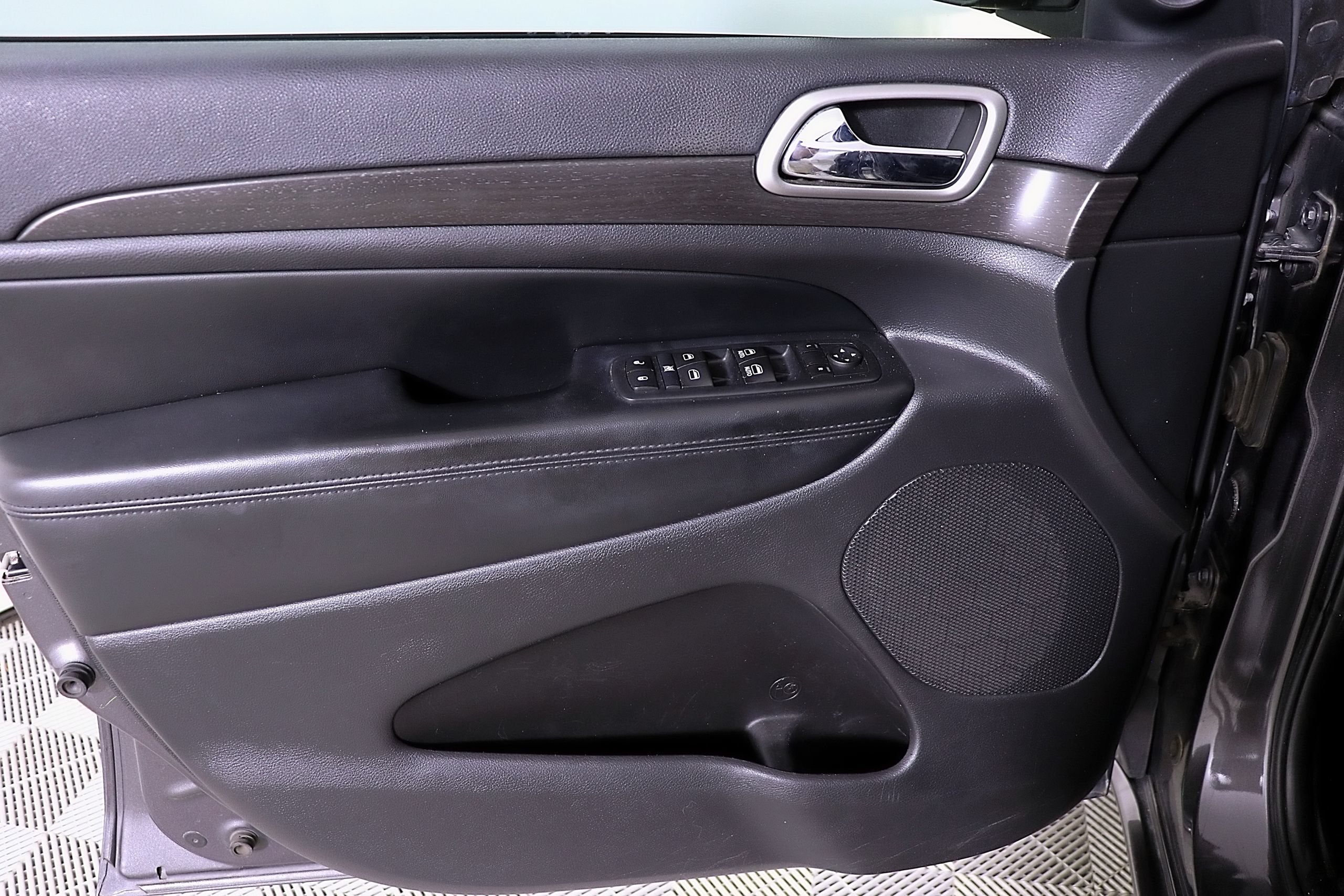 2017 Jeep Grand Cherokee Altitude