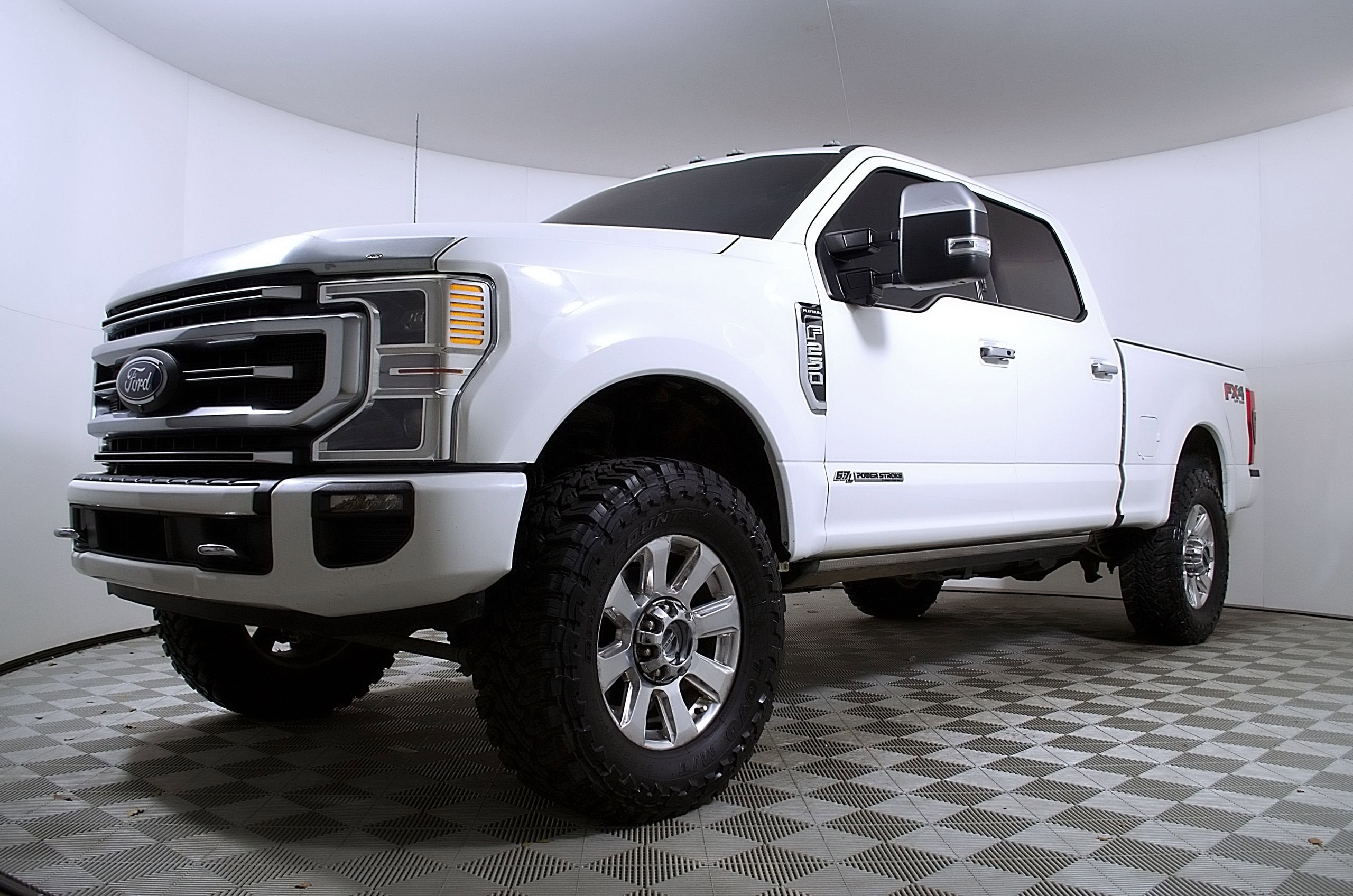 2022 Ford Super Duty F-250 SRW Platinum