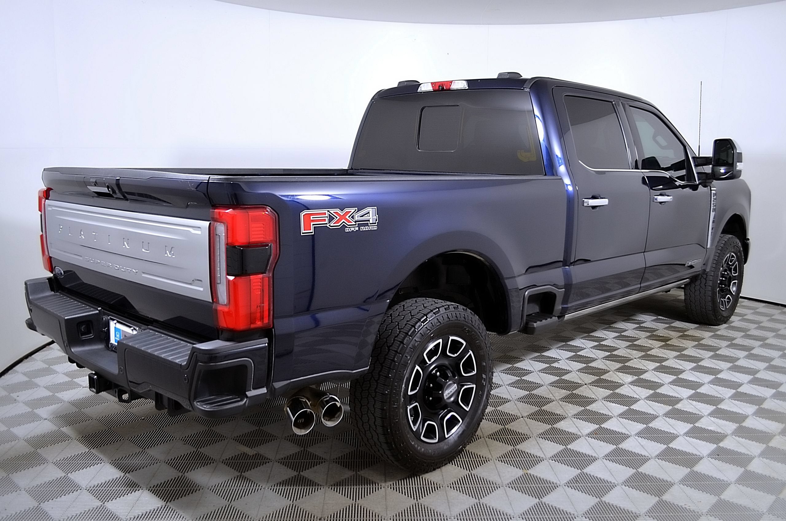 2023 Ford Super Duty F-250 SRW Platinum