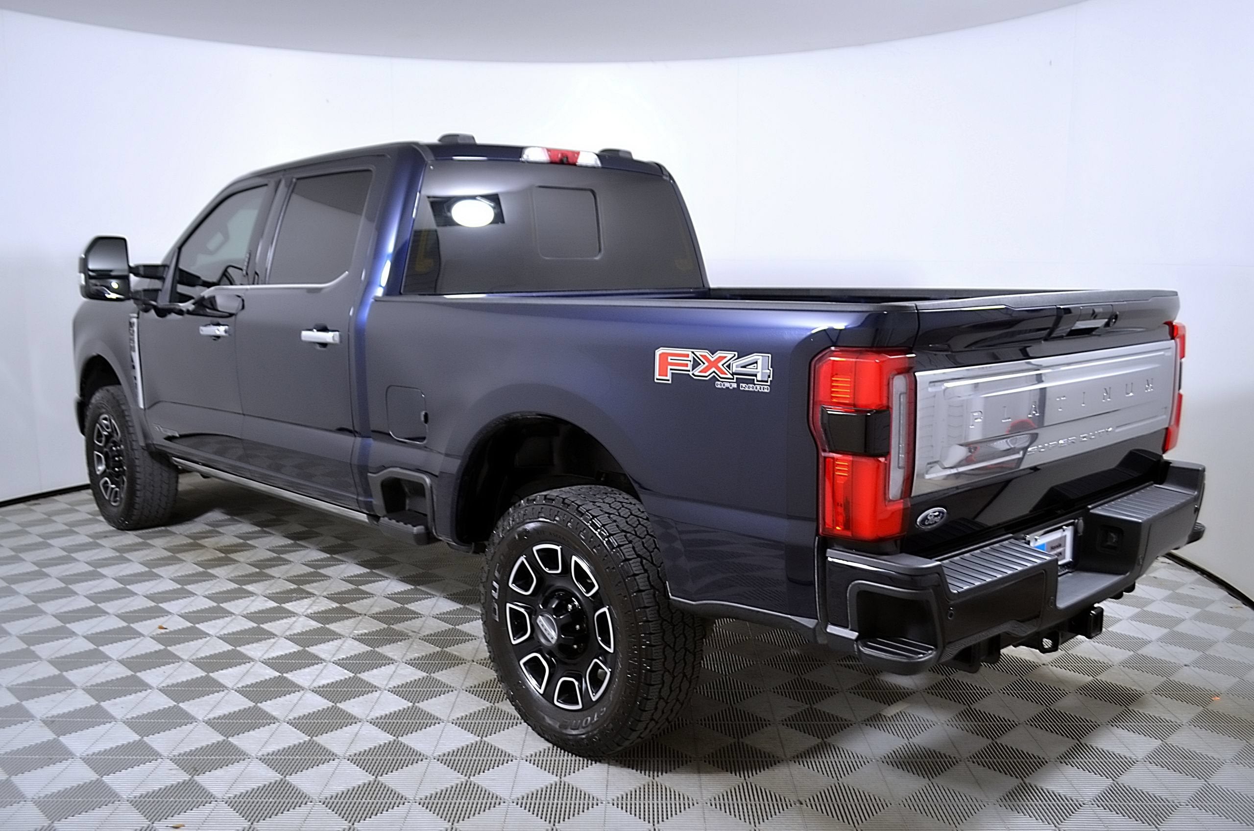 2023 Ford Super Duty F-250 SRW Platinum