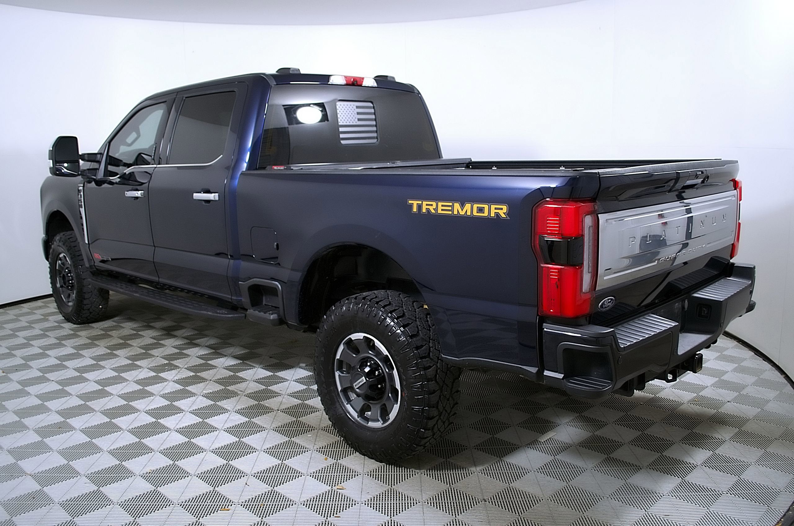 2023 Ford Super Duty F-350 SRW Platinum