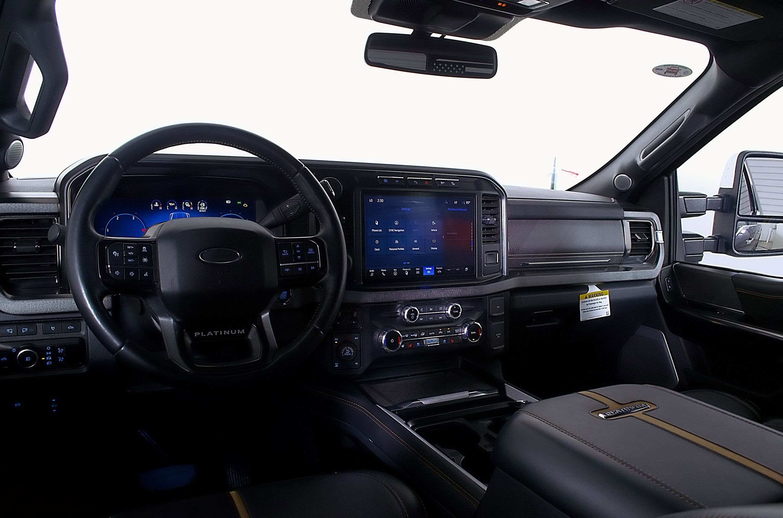 2023 Ford Super Duty F-350 SRW Platinum