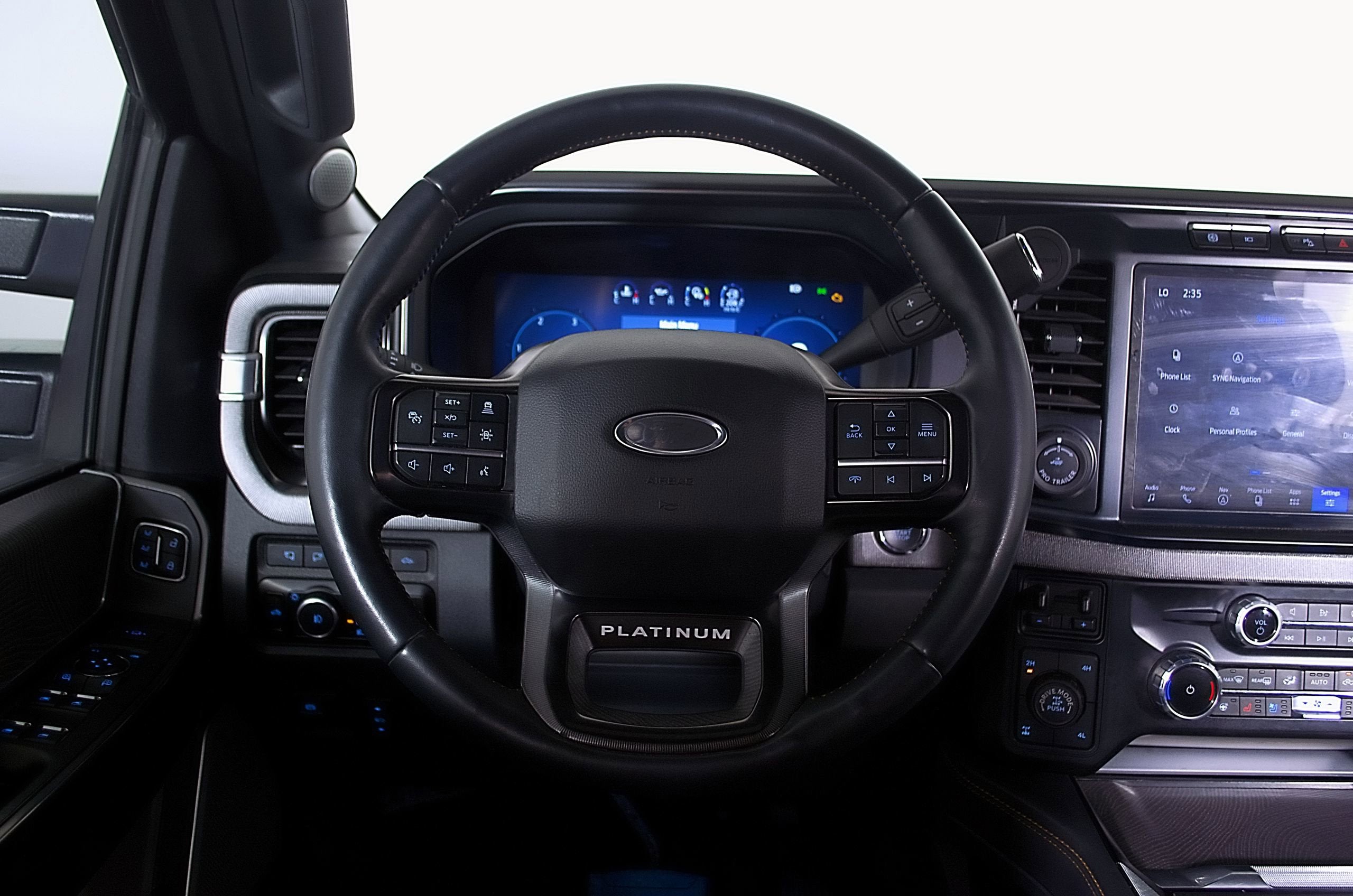 2023 Ford Super Duty F-350 SRW Platinum