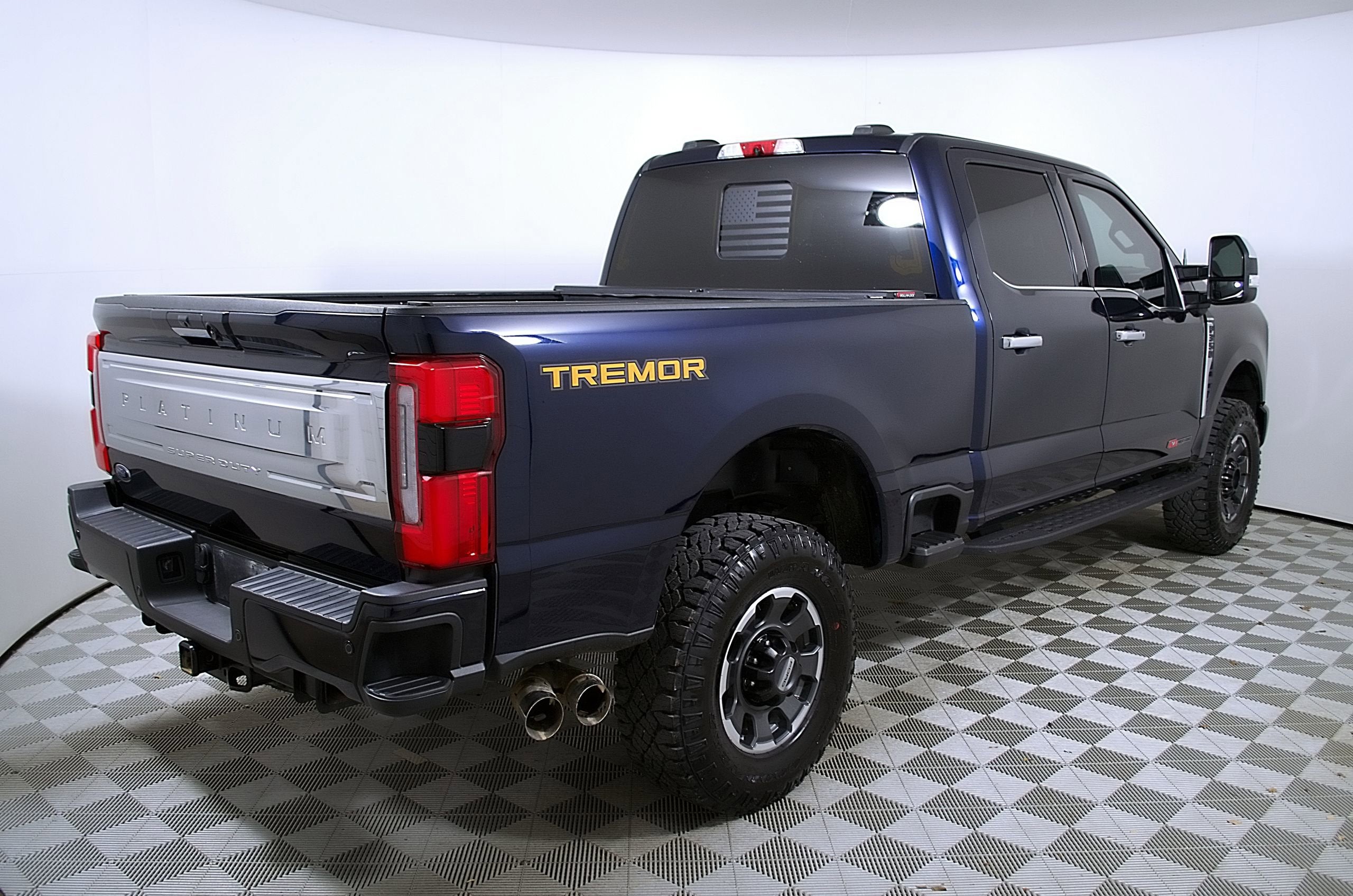 2023 Ford Super Duty F-350 SRW Platinum