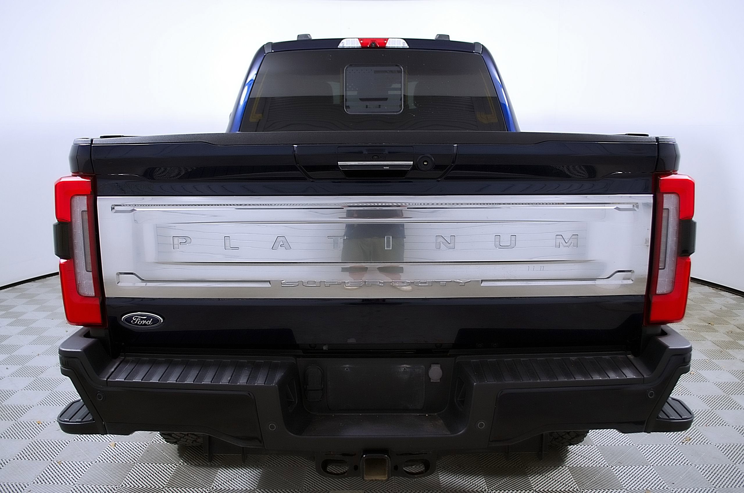 2023 Ford Super Duty F-350 SRW Platinum