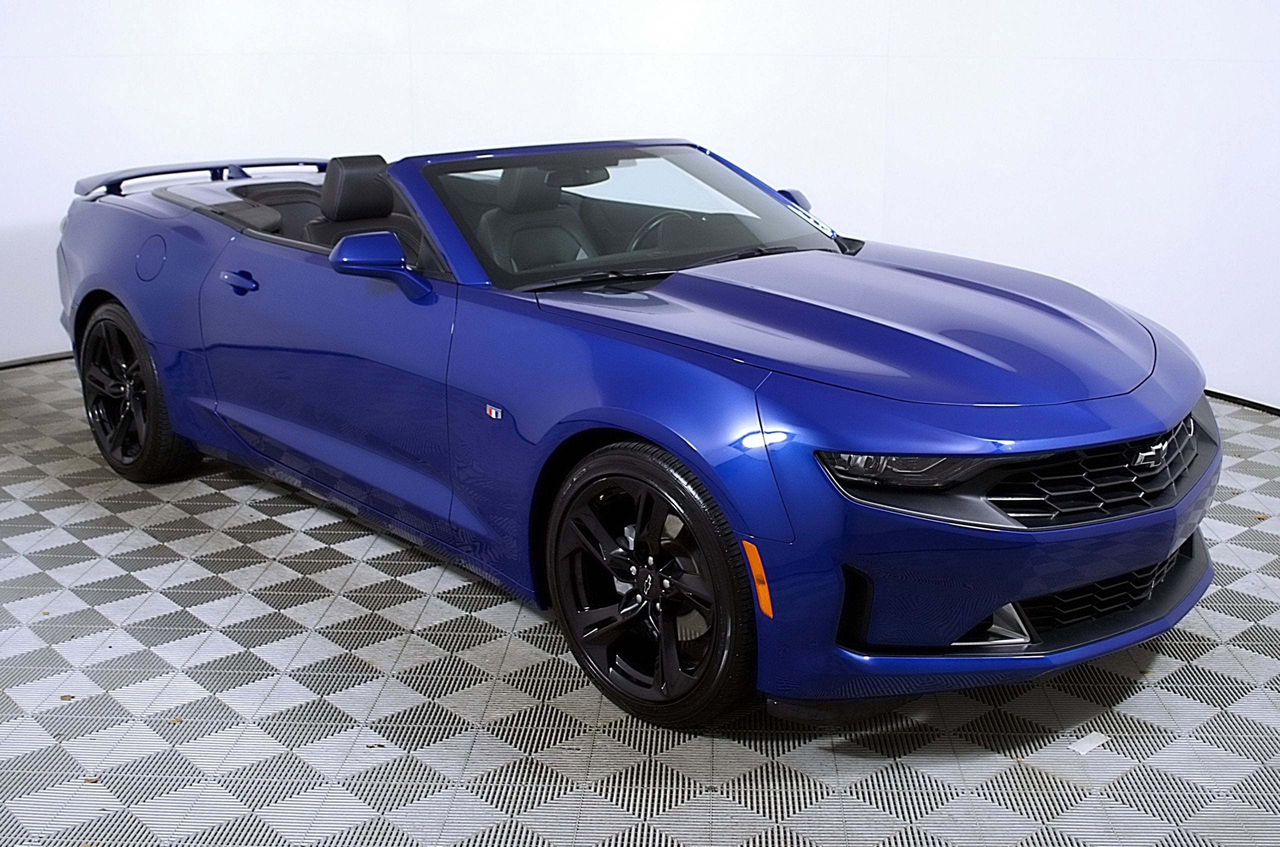 2023 Chevrolet Camaro 2LT