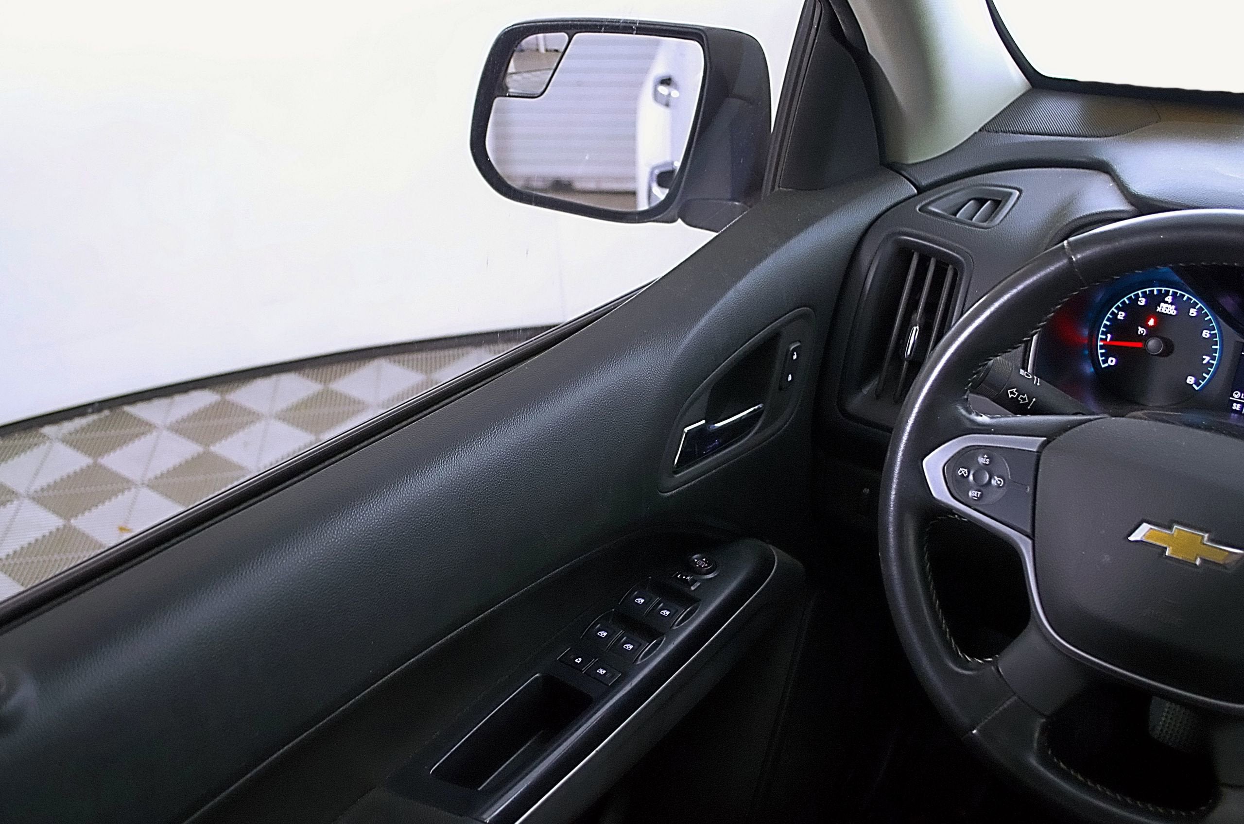 2022 Chevrolet Colorado 2WD LT