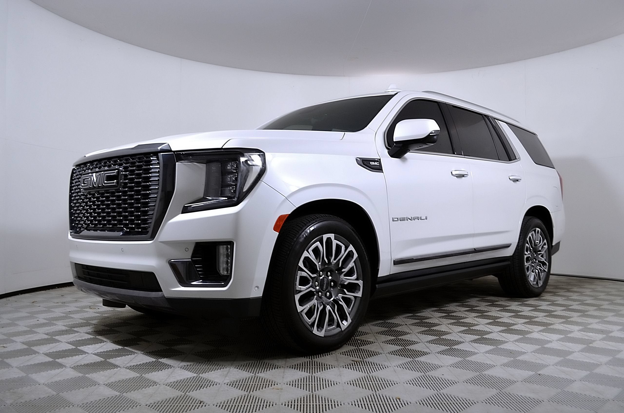 2024 GMC Yukon Denali Ultimate