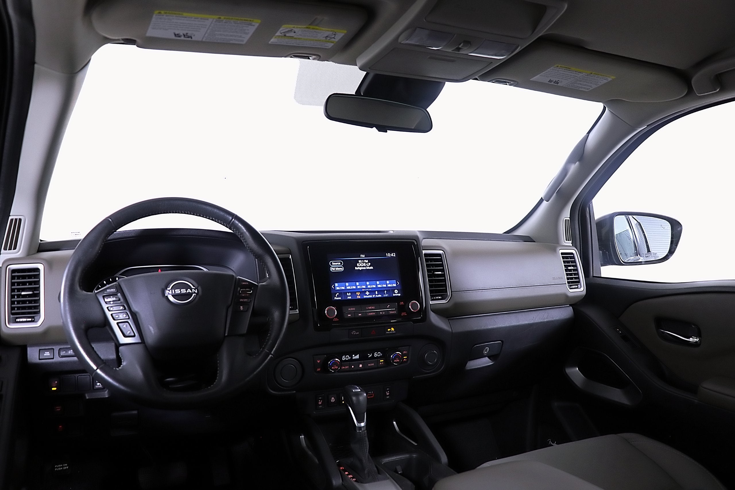 2024 Nissan Frontier SV