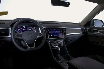 2022 Volkswagen Atlas 2.0T SE with Technology