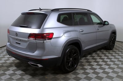 2022 Volkswagen Atlas 2.0T SE with Technology