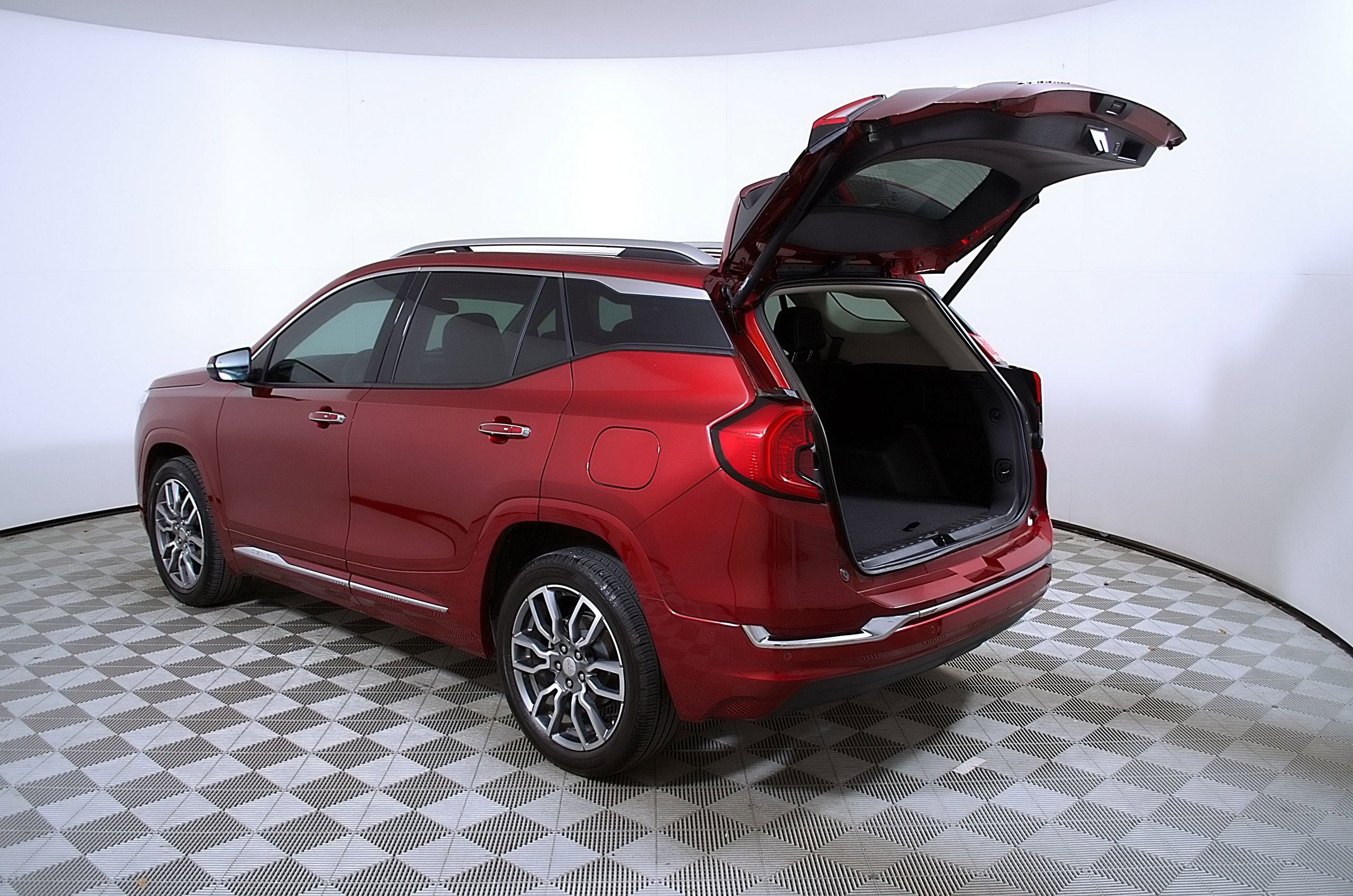 2024 GMC Terrain Denali