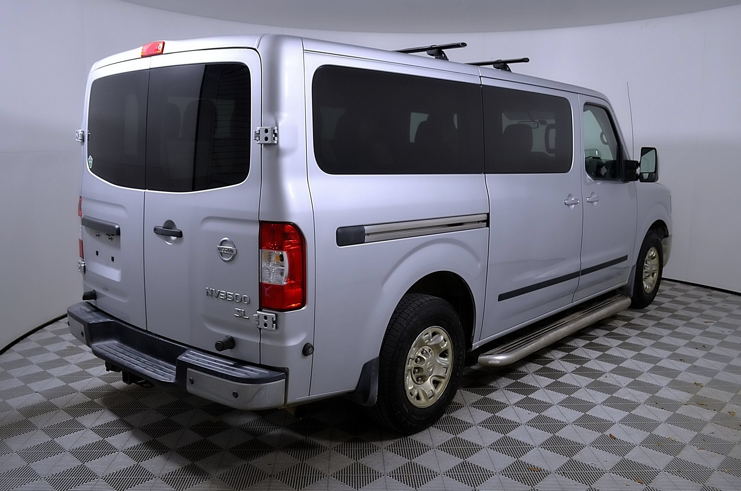 2017 Nissan NV Passenger SL