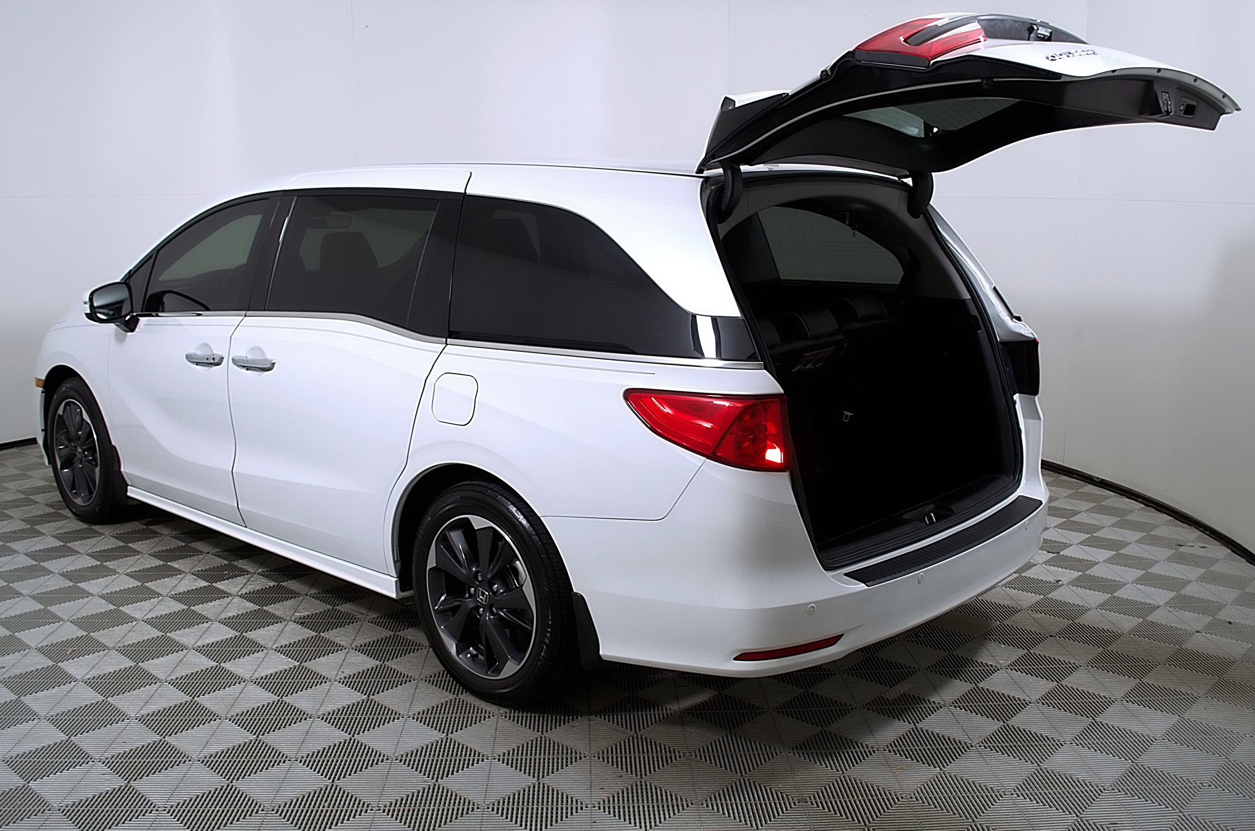 2024 Honda Odyssey Elite
