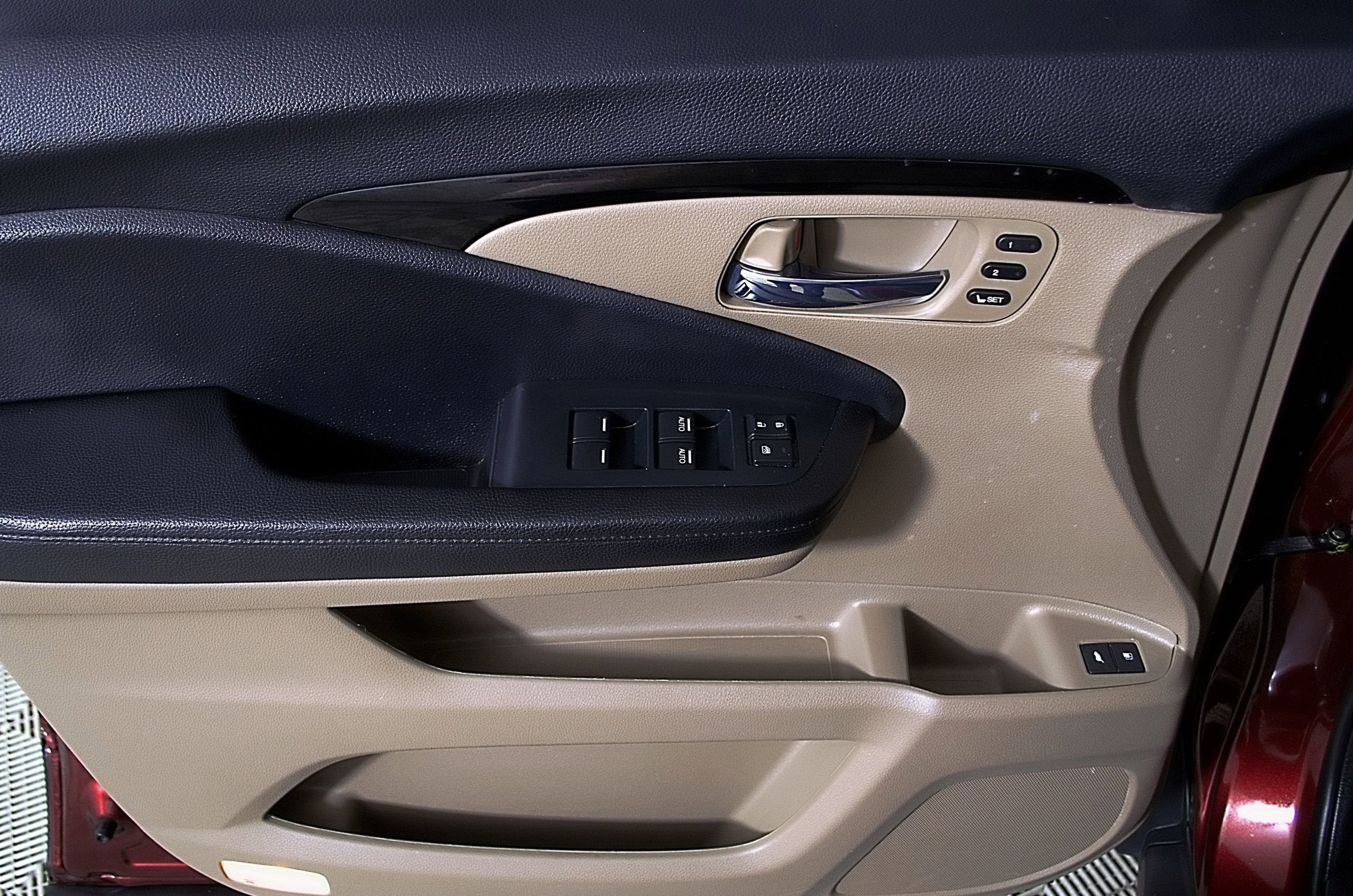 2022 Honda Pilot Touring 7-Passenger